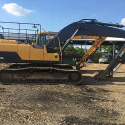 Volvo EC220DL